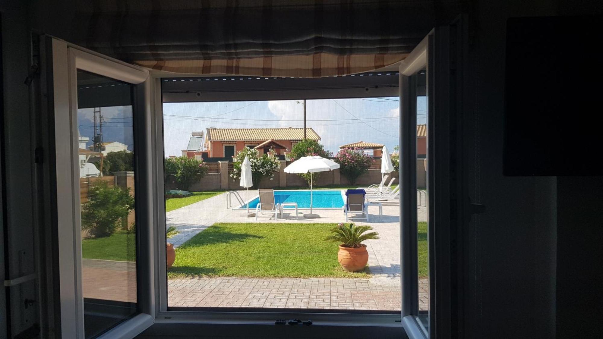 Almyra Beach House Corfu Almiros Beach Eksteriør bilde