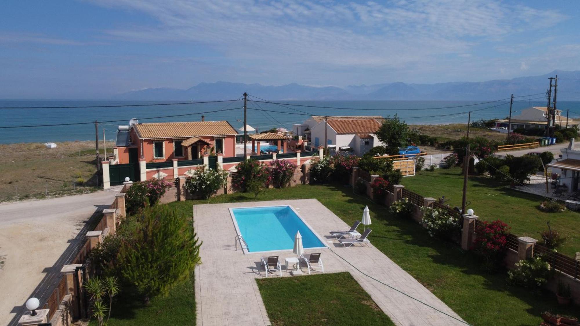 Almyra Beach House Corfu Almiros Beach Eksteriør bilde