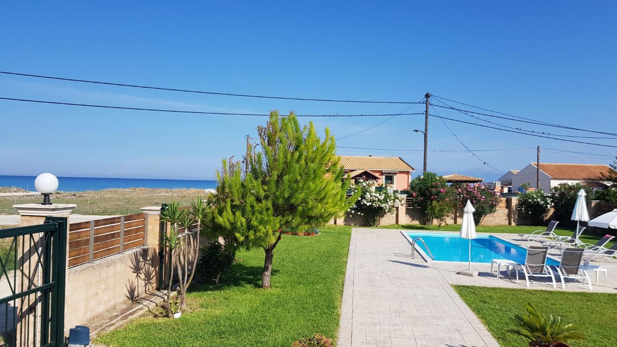 Almyra Beach House Corfu Almiros Beach Eksteriør bilde