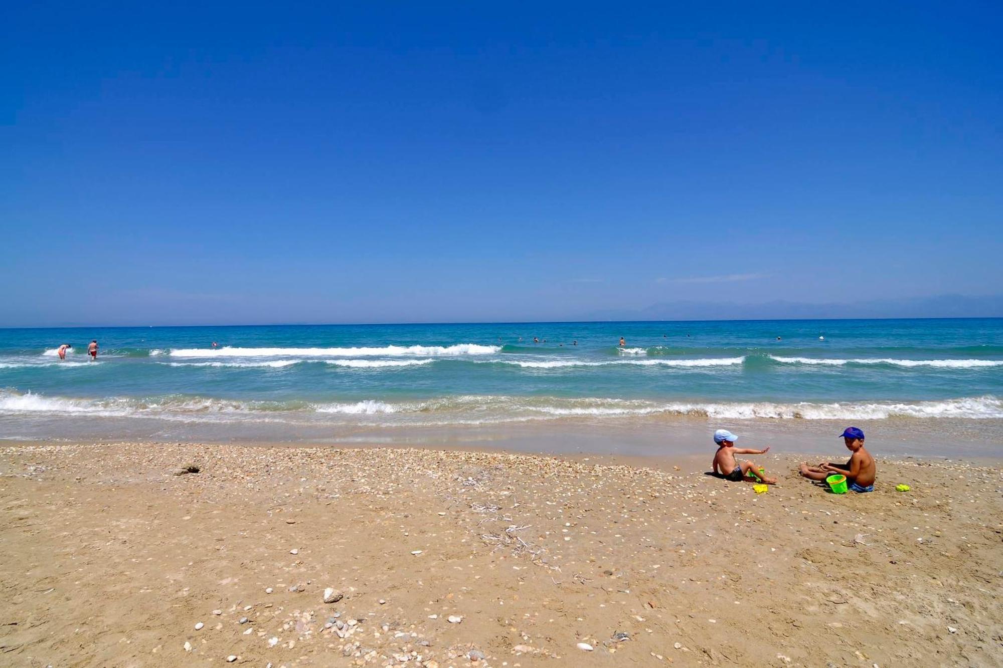 Almyra Beach House Corfu Almiros Beach Eksteriør bilde