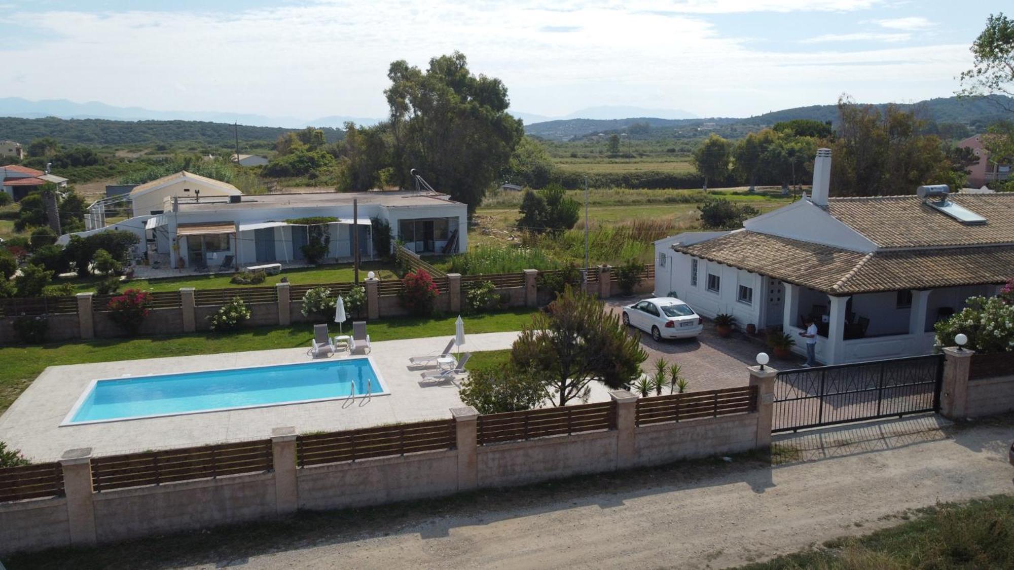 Almyra Beach House Corfu Almiros Beach Eksteriør bilde